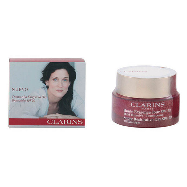 Rejuvenating Treatment Multi-intensive Clarins